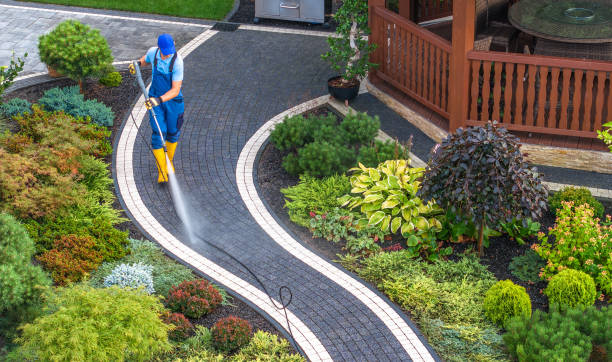 Best Deck Pressure Washing  in Malaga, NJ